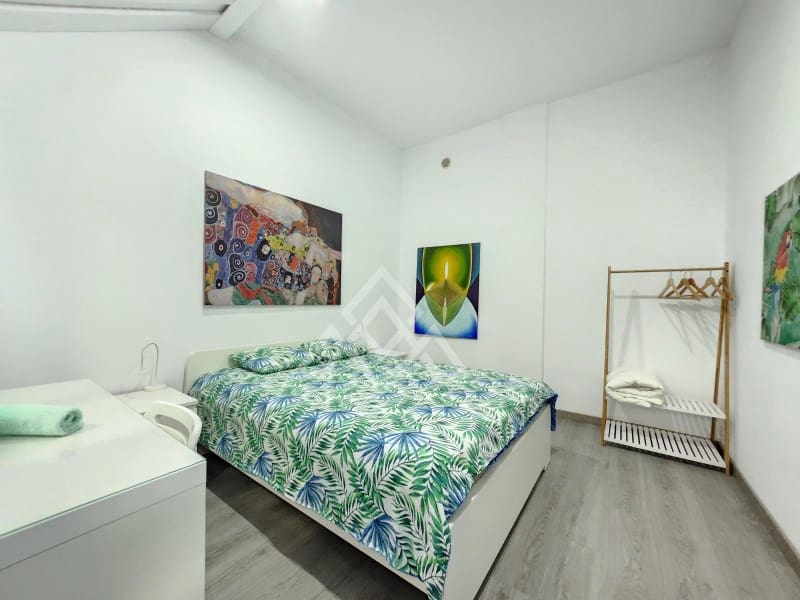 5 bedroom Villa for sale in Manilva with garage - € 2,250,000 (Ref: 9136339)