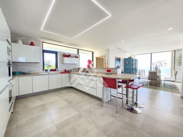 5 slaapkamer Villa te koop in Chullera, Manilva met garage - € 2.250.000 (Ref: 9136339)