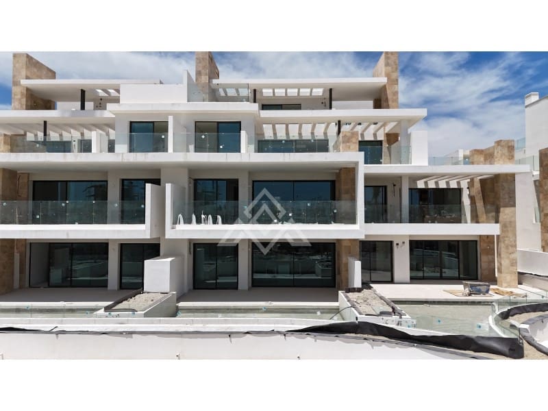 2 quarto Apartamento para venda em Estepona com garagem - 825 000 € (Ref: 9141755)