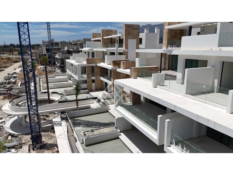 2 quarto Apartamento para venda em Estepona com garagem - 825 000 € (Ref: 9141755)