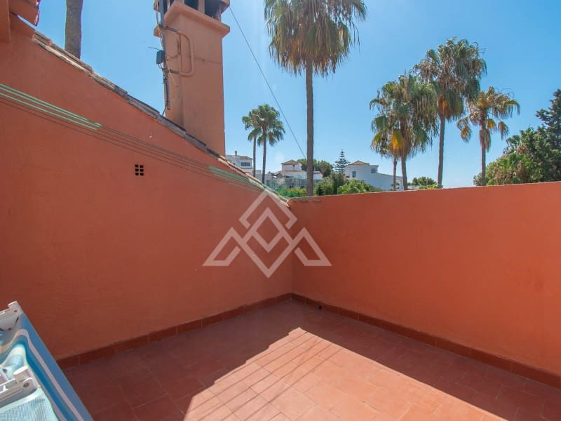 3 sypialnia Dom na sprzedaż w Calahonda - 595 000 € (Ref: 9149514)