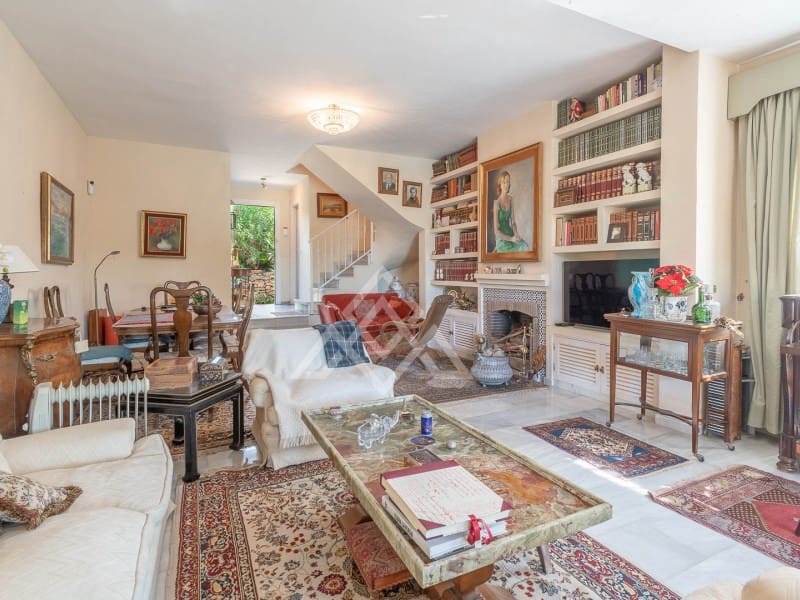 3 sypialnia Dom na sprzedaż w Calahonda - 595 000 € (Ref: 9149514)