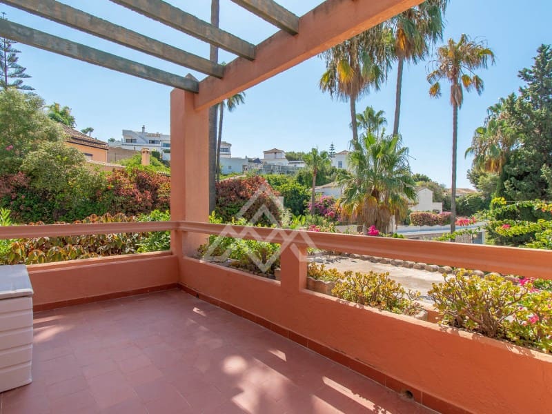 3 sypialnia Dom na sprzedaż w Calahonda - 595 000 € (Ref: 9149514)