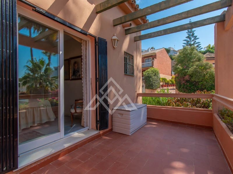 3 sypialnia Dom na sprzedaż w Calahonda - 595 000 € (Ref: 9149514)