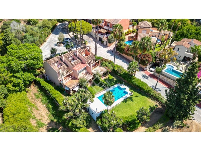 3 sypialnia Dom na sprzedaż w Calahonda - 595 000 € (Ref: 9149514)