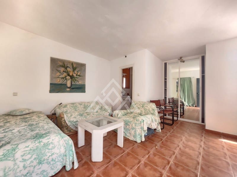 8 sypialnia Willa na sprzedaż w Calahonda z garażem - 2 350 000 € (Ref: 9159937)