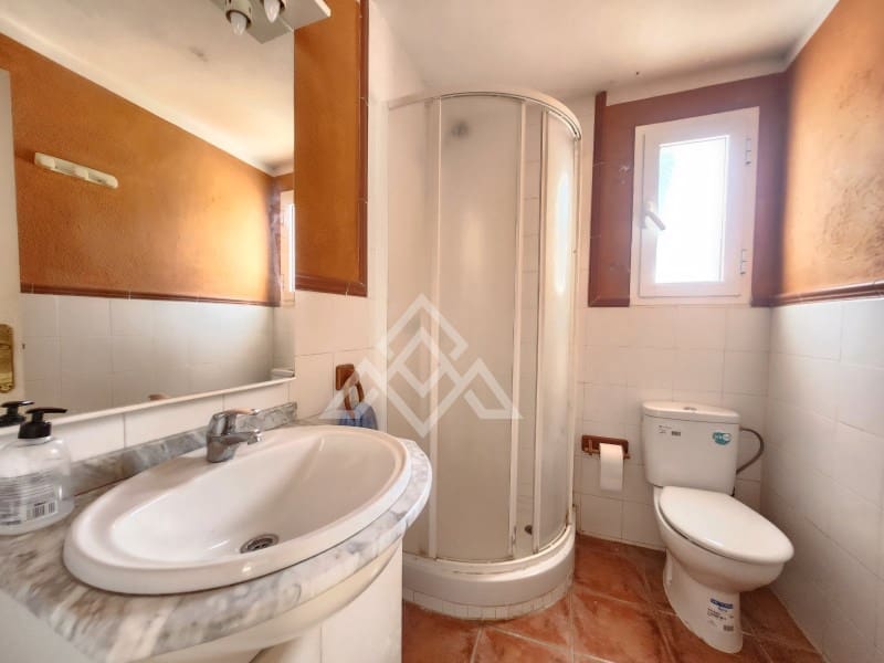 8 sypialnia Willa na sprzedaż w Calahonda z garażem - 2 350 000 € (Ref: 9159937)