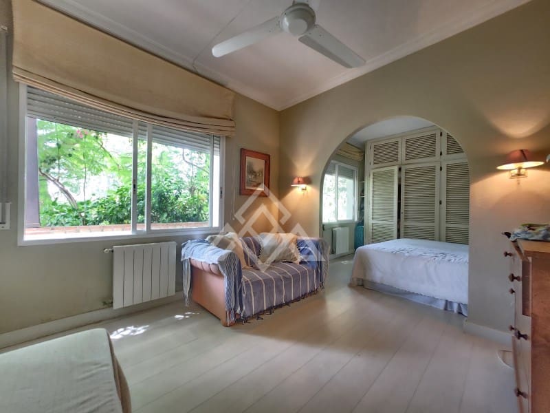 8 sypialnia Willa na sprzedaż w Calahonda z garażem - 2 350 000 € (Ref: 9159937)