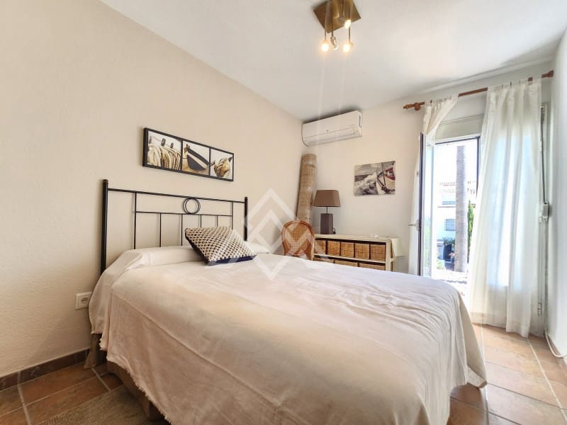 3 soveværelse Byhus til salg i Bahia de Casares - € 1.250.000 (Ref: 9183972)