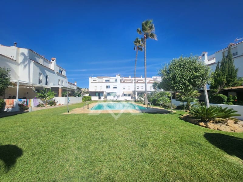 3 soveværelse Byhus til salg i Bahia de Casares - € 1.250.000 (Ref: 9183972)