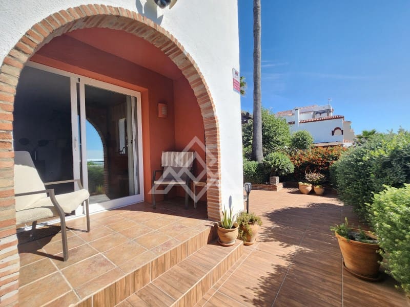 3 soveværelse Byhus til salg i Bahia de Casares - € 1.250.000 (Ref: 9183972)