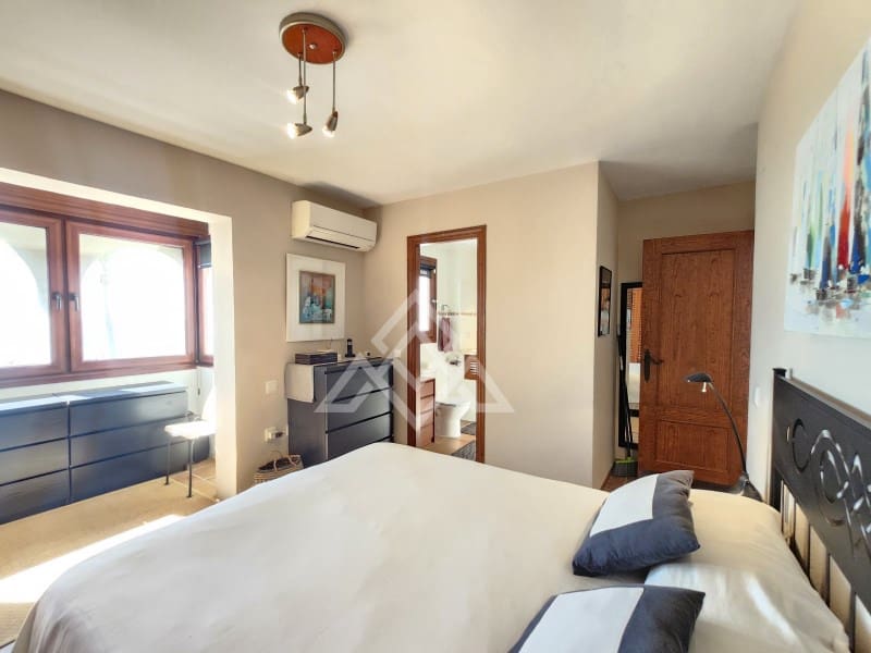 3 soveværelse Byhus til salg i Bahia de Casares - € 1.250.000 (Ref: 9183972)