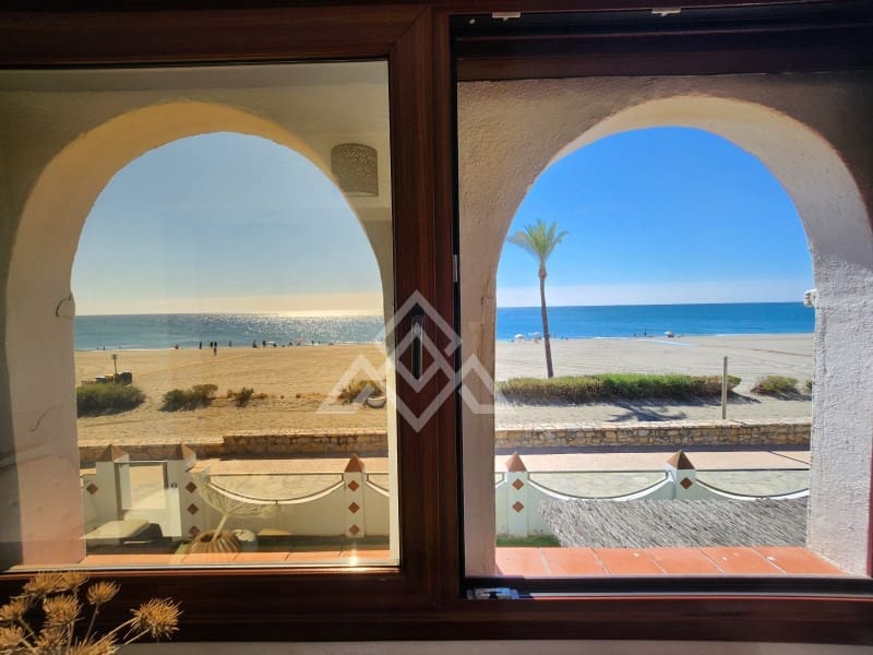 3 soveværelse Byhus til salg i Bahia de Casares - € 1.250.000 (Ref: 9183972)