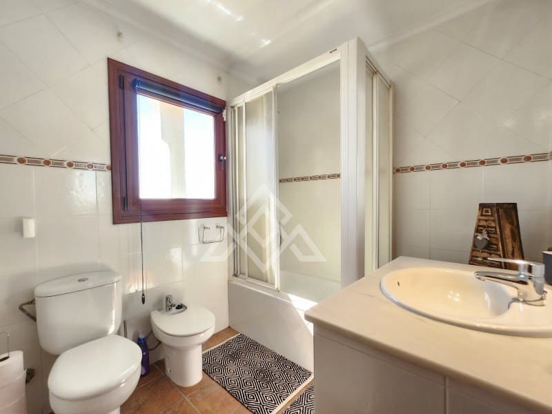 3 soveværelse Byhus til salg i Bahia de Casares - € 1.250.000 (Ref: 9183972)