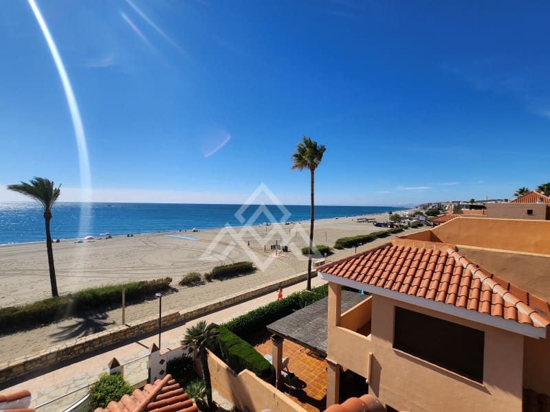 3 soveværelse Byhus til salg i Bahia de Casares - € 1.250.000 (Ref: 9183972)