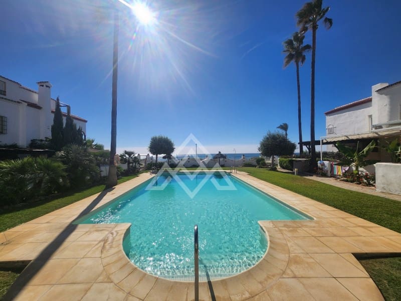 3 soveværelse Byhus til salg i Bahia de Casares - € 1.250.000 (Ref: 9183972)