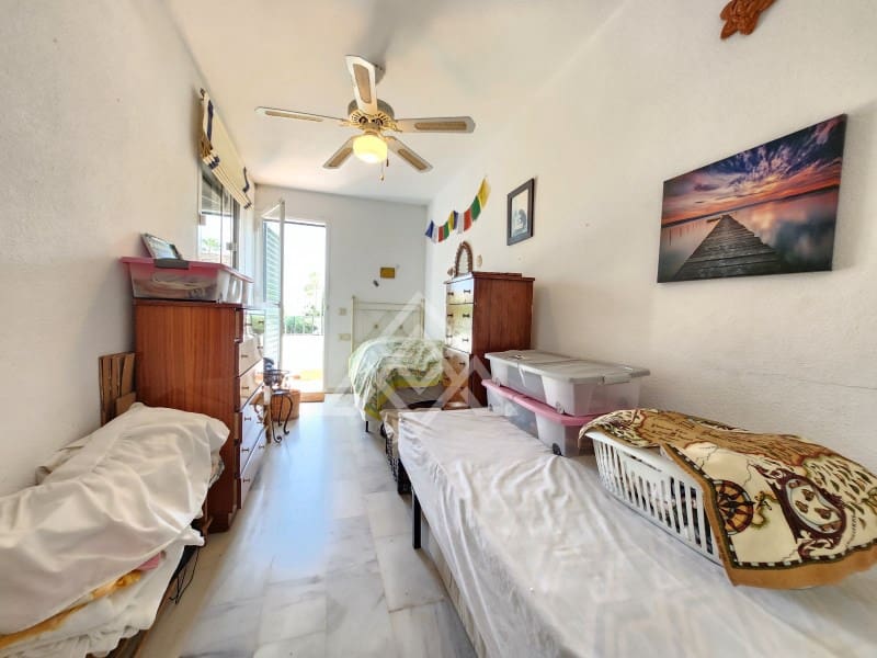 3 soveværelse Byhus til salg i New Golden Mile - € 340.000 (Ref: 9188642)