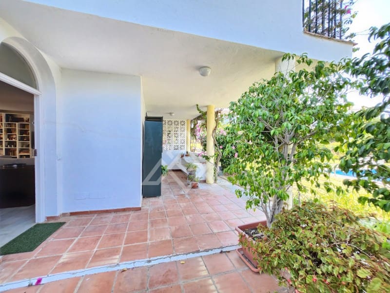 3 soveværelse Byhus til salg i New Golden Mile - € 340.000 (Ref: 9188642)