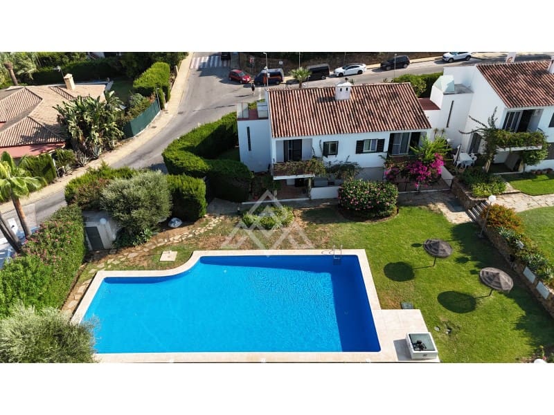 3 soveværelse Byhus til salg i New Golden Mile - € 340.000 (Ref: 9188642)