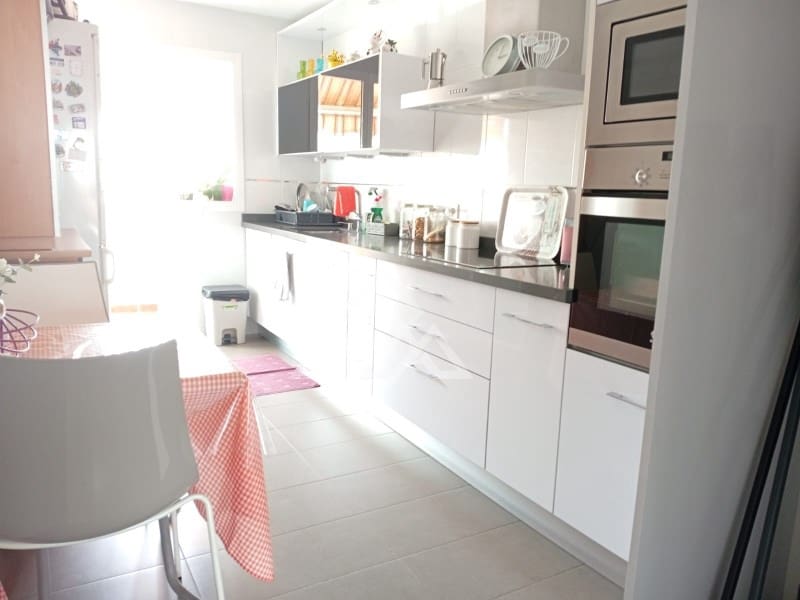 3 soverom Penthouse til salgs i Torrequebrada med garasje - € 559 000 (Ref: 9196204)