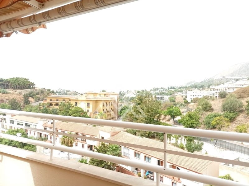 3 soverom Penthouse til salgs i Torrequebrada med garasje - € 559 000 (Ref: 9196204)