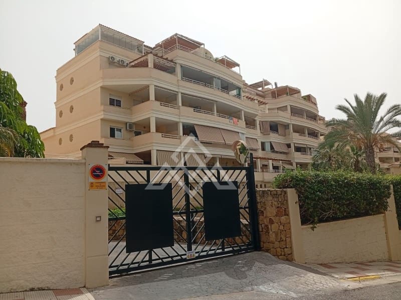 3 soverom Penthouse til salgs i Torrequebrada med garasje - € 559 000 (Ref: 9196204)