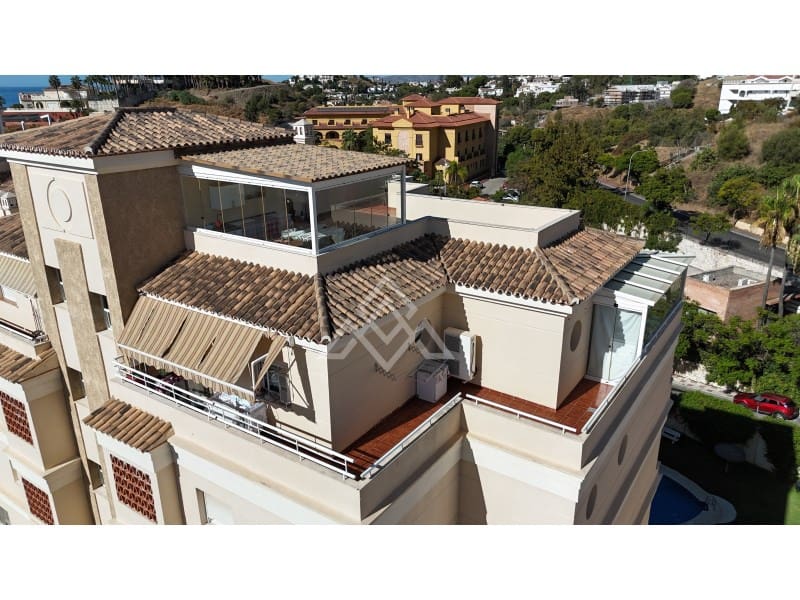 3 soverom Penthouse til salgs i Torrequebrada med garasje - € 559 000 (Ref: 9196204)