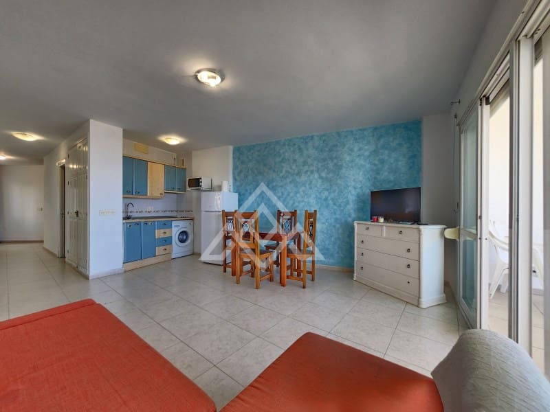 2 soveværelse Lejlighed til salg i Calahonda med swimmingpool - € 430.000 (Ref: 9204767)