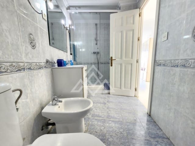 2 soveværelse Lejlighed til salg i Calahonda, Mijas med swimmingpool - € 430.000 (Ref: 9204767)