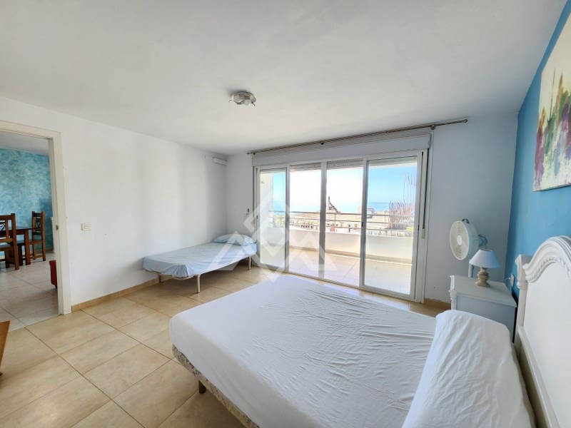 2 soveværelse Lejlighed til salg i Calahonda med swimmingpool - € 430.000 (Ref: 9204767)