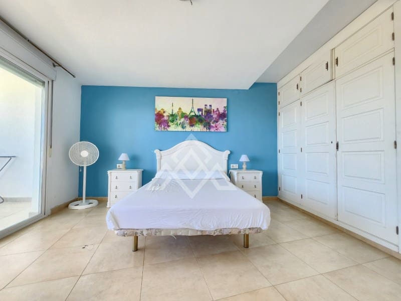 2 soveværelse Lejlighed til salg i Calahonda med swimmingpool - € 430.000 (Ref: 9204767)