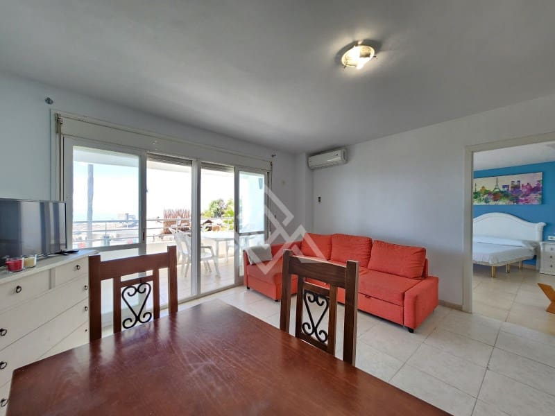 2 soveværelse Lejlighed til salg i Calahonda med swimmingpool - € 430.000 (Ref: 9204767)