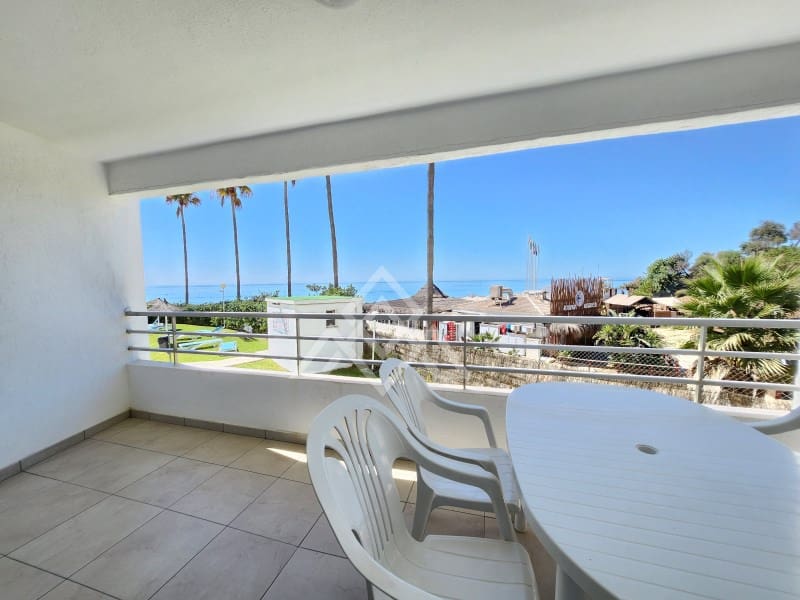 2 soveværelse Lejlighed til salg i Calahonda med swimmingpool - € 430.000 (Ref: 9204767)