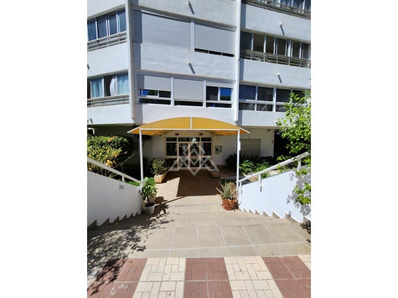 2 soveværelse Lejlighed til salg i Calahonda med swimmingpool - € 430.000 (Ref: 9204767)