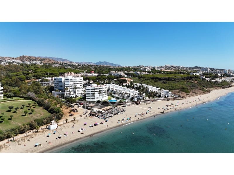 2 soveværelse Lejlighed til salg i Calahonda med swimmingpool - € 430.000 (Ref: 9204767)