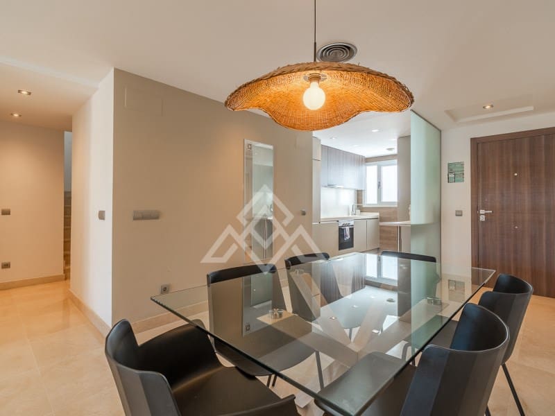 3 sypialnia Penthouse na sprzedaż w San Pedro de Alcantara z garażem - 769 000 € (Ref: 9233051)