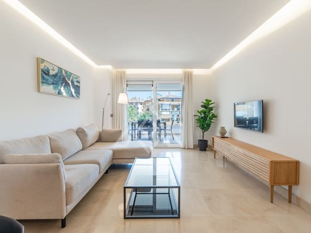 3 sypialnia Penthouse na sprzedaż w San Pedro de Alcantara, Marbella z garażem - 769 000 € (Ref: 9233051)