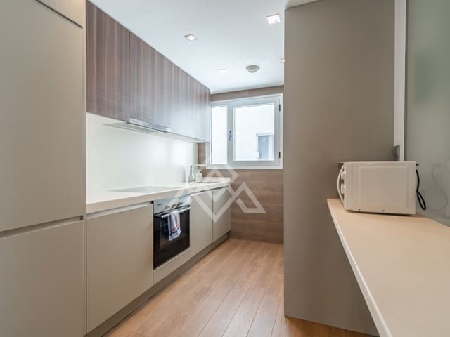 3 sypialnia Penthouse na sprzedaż w San Pedro de Alcantara, Marbella z garażem - 769 000 € (Ref: 9233051)