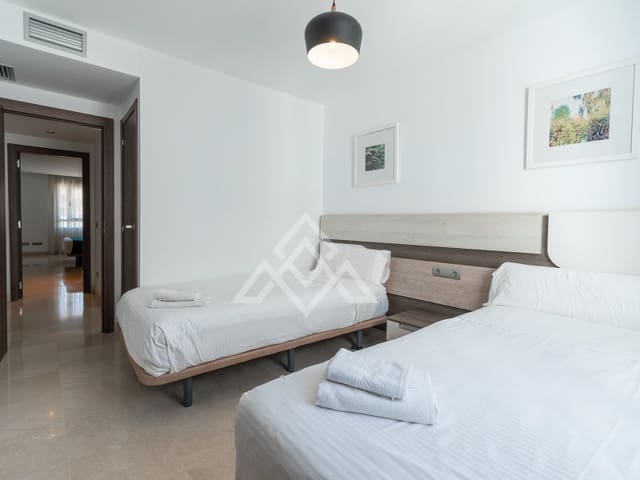 3 sypialnia Penthouse na sprzedaż w San Pedro de Alcantara, Marbella z garażem - 769 000 € (Ref: 9233051)