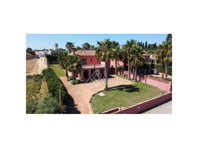 5 soveværelse Villa til salg i Conil de la Frontera med garage - € 371.000 (Ref: 9240273)
