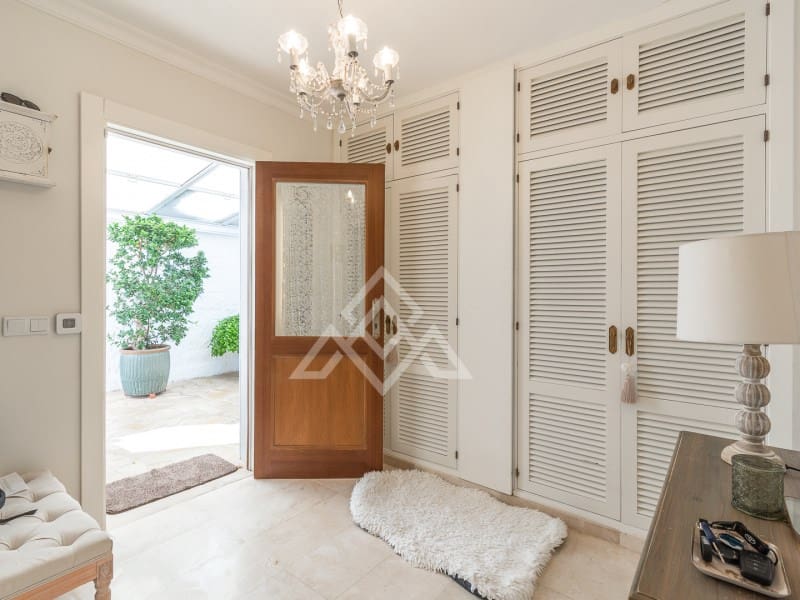 4 quarto Moradia para venda em Marbella com piscina garagem - 1 849 000 € (Ref: 9269968)