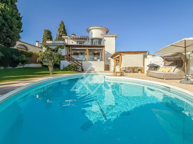 4 soveværelse Villa til salg i Bello Horizonte - Lindasol, Marbella med swimmingpool garage - € 1.795.000 (Ref: 9269968)
