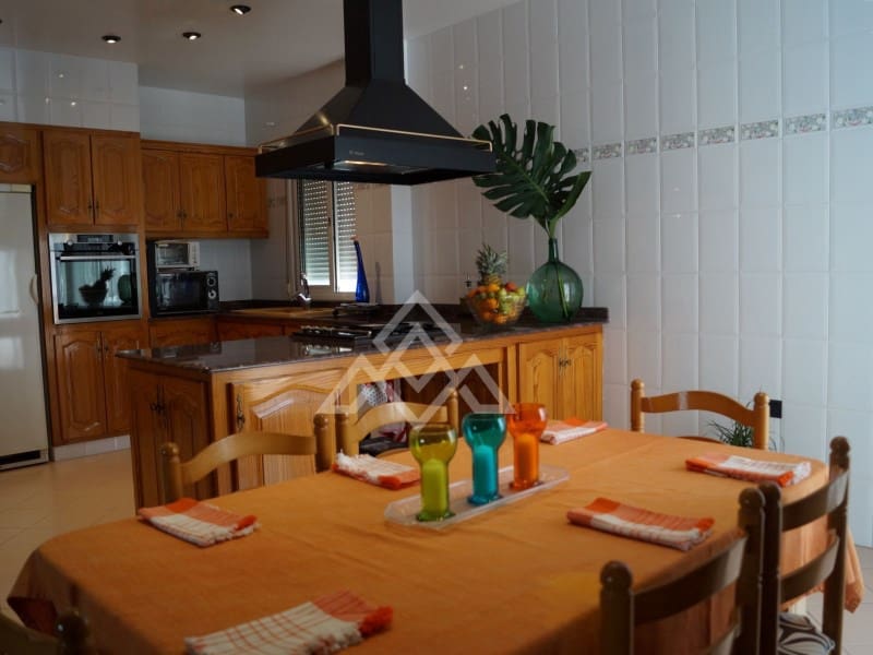 7 soverom Finca/Herregård til salgs i Oliva med garasje - € 1 650 000 (Ref: 9276588)