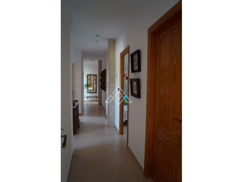 7 soverom Finca/Herregård til salgs i Oliva med garasje - € 1 650 000 (Ref: 9276588)