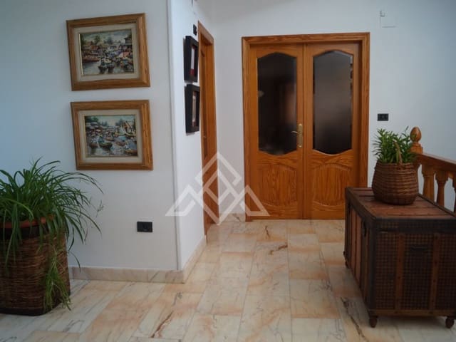 7 soverom Finca/Herregård til salgs i Oliva Pueblo, Oliva med garasje - € 1 650 000 (Ref: 9276588)