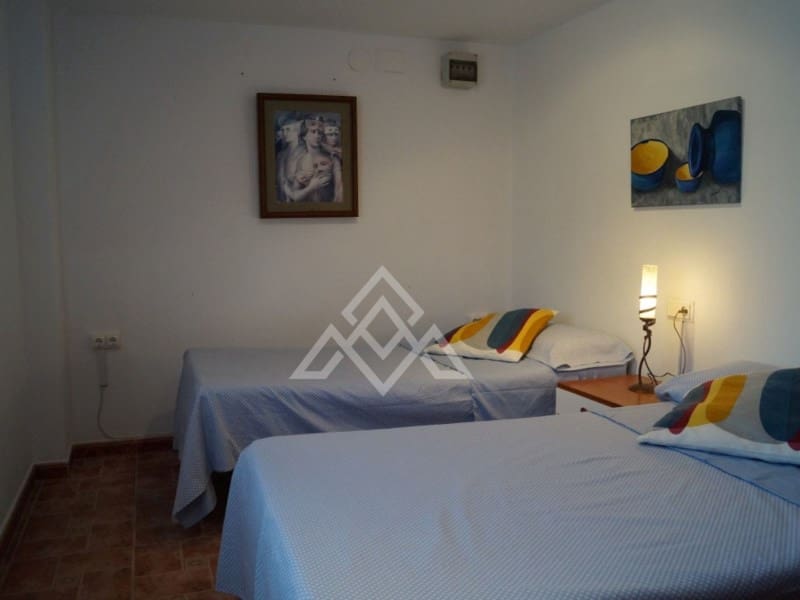 7 soverom Finca/Herregård til salgs i Oliva med garasje - € 1 650 000 (Ref: 9276588)