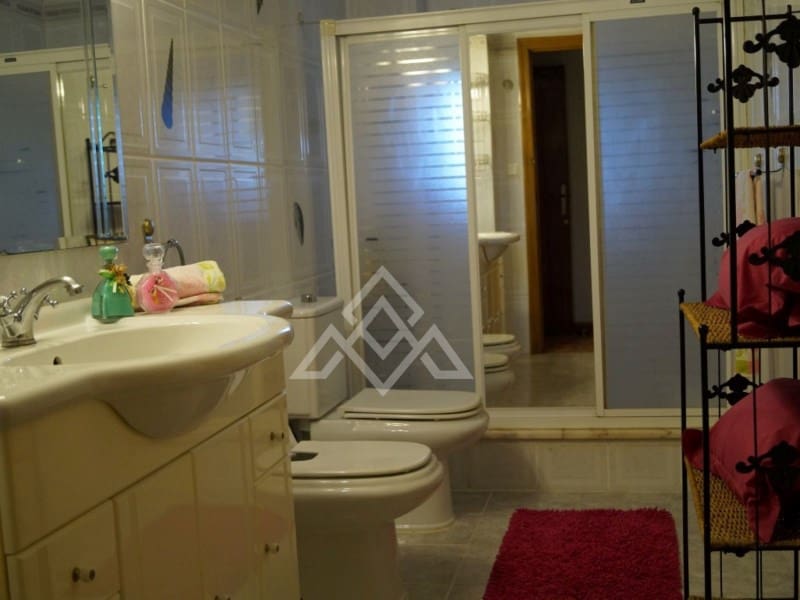 7 soverom Finca/Herregård til salgs i Oliva med garasje - € 1 650 000 (Ref: 9276588)