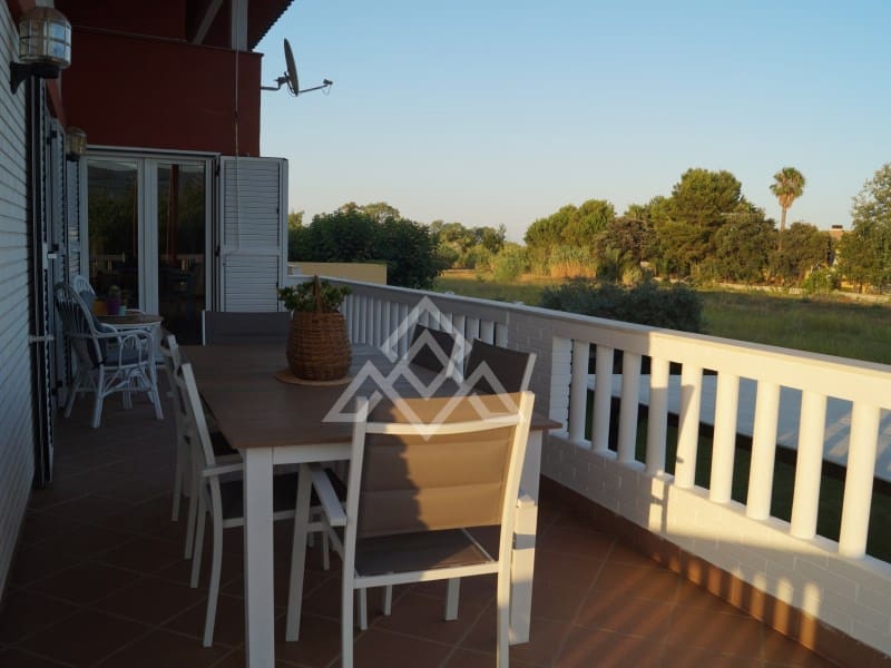 7 soverom Finca/Herregård til salgs i Oliva med garasje - € 1 650 000 (Ref: 9276588)