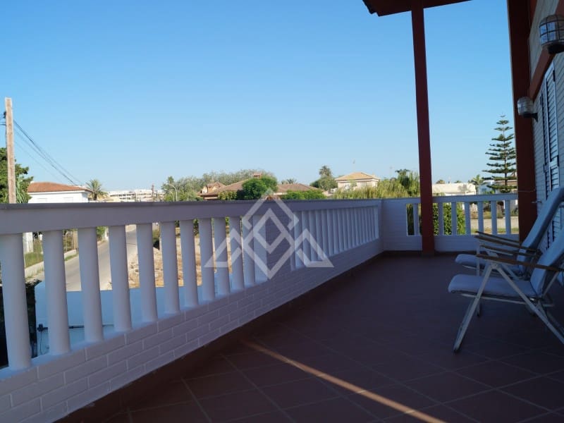 7 soverom Finca/Herregård til salgs i Oliva med garasje - € 1 650 000 (Ref: 9276588)