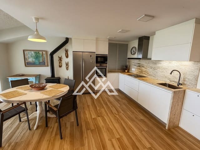 5 soveværelse Byhus til salg i Bahía Dorada, Estepona - € 1.499.000 (Ref: 9300961)